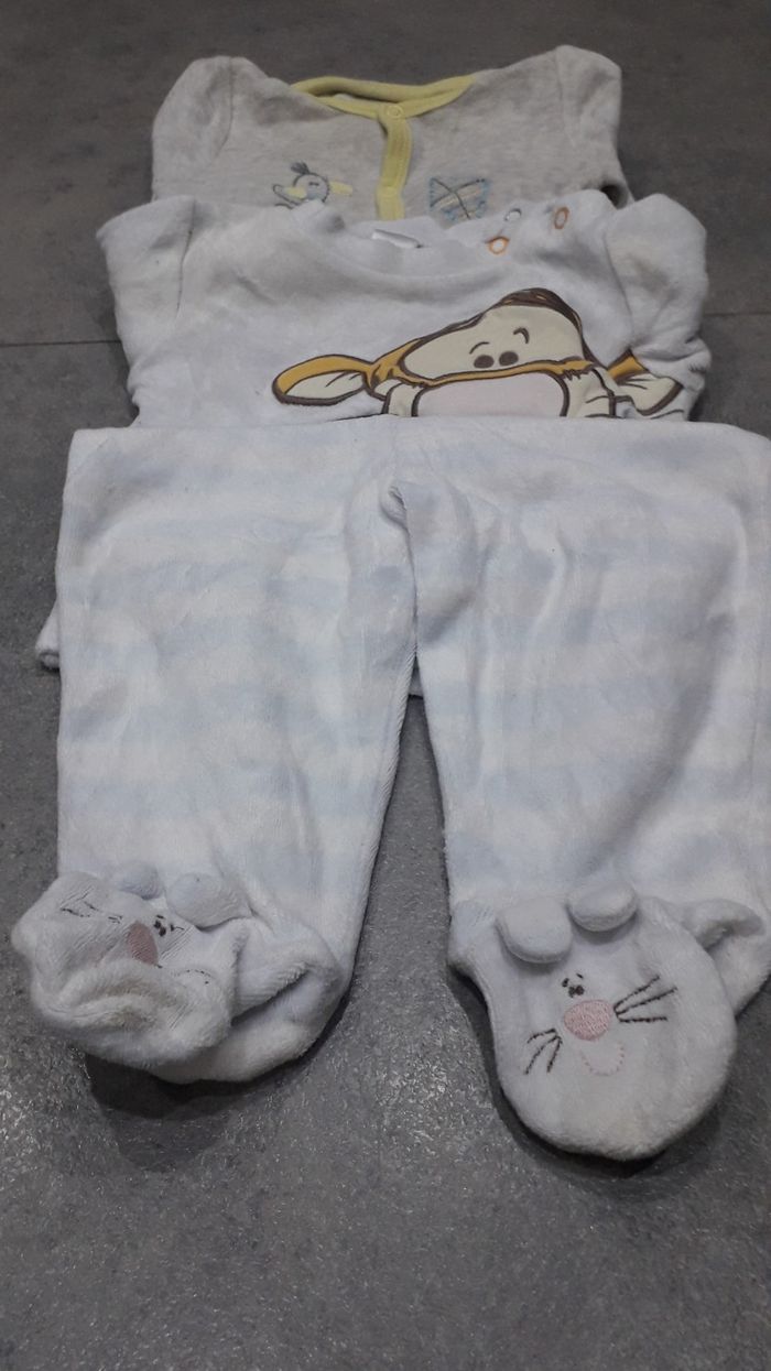 Lots  de  pyjamas