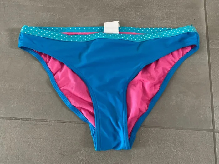 As maillot de bain bleu