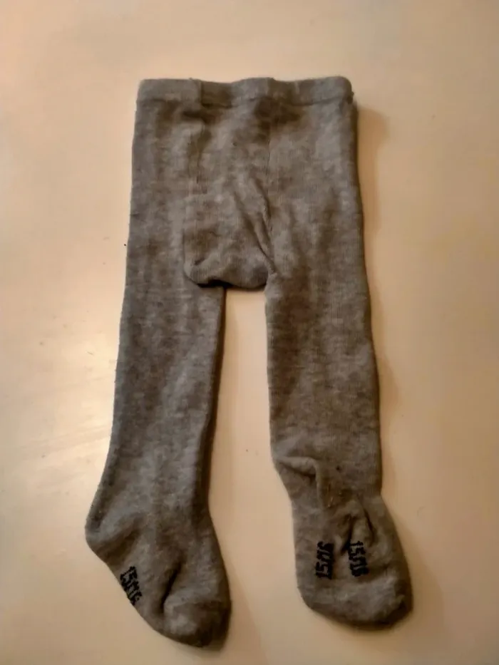 Lot de 8 collants bébé fille
Taille 15/16 - photo numéro 7