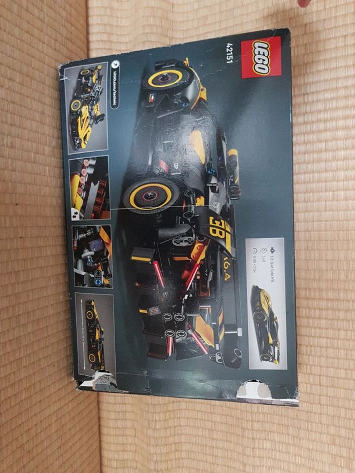 Lego technique 42151 le bolide Bugatti - photo numéro 2
