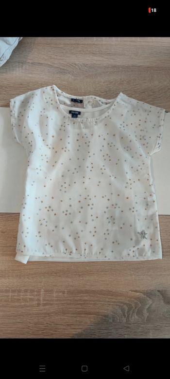 Haut fille 4 ans neuf
