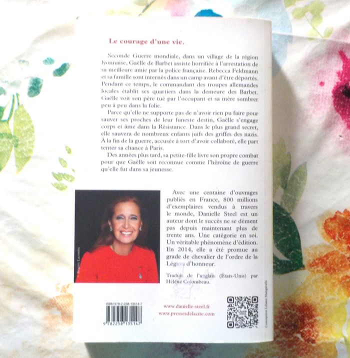 La médaille de Danielle Steel Ed. Presses de la Cité - photo numéro 3