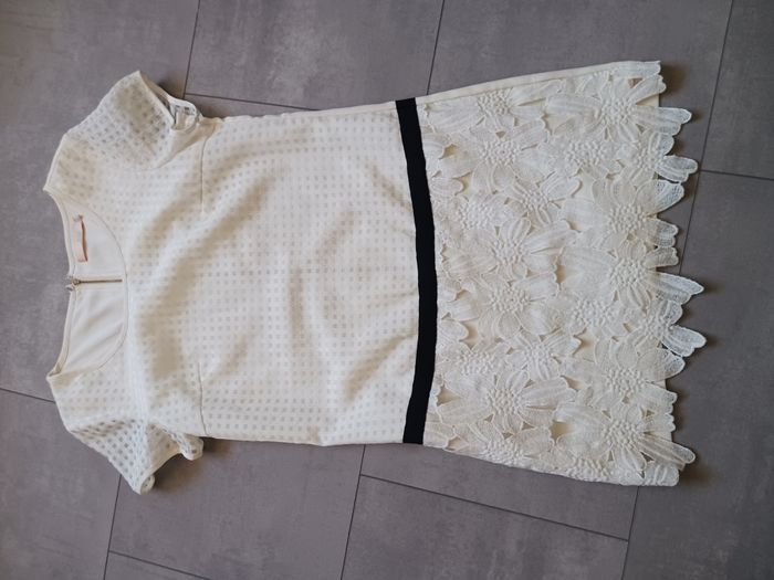 robe blanche et noire et broderies Taille S Ma ella Neuve - photo numéro 2