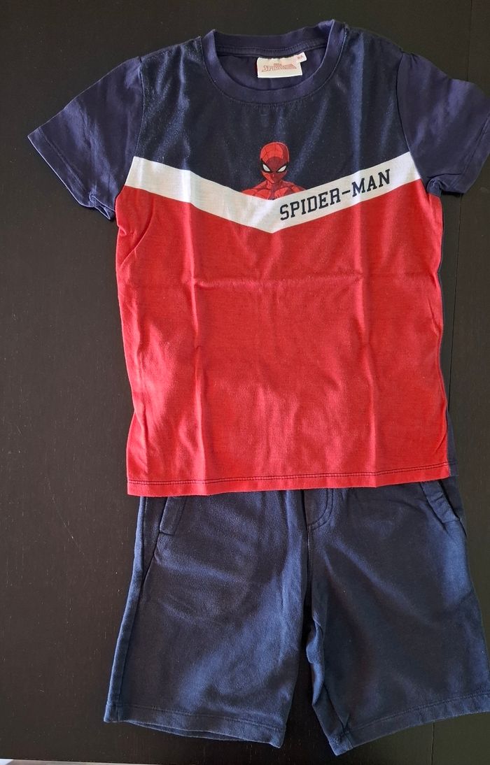 Vêtements garçon 8 ans - photo numéro 5