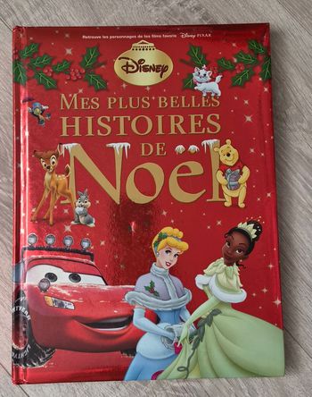 Livre. «. Mes plus belles histoires de Noël. »