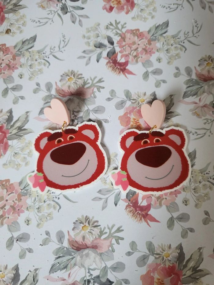 Boucles d'oreilles Lotso Toy Story