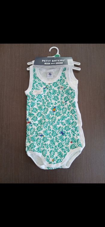 Lot 2 bodies sans manches garçon petit bateau 74 cm 12 mois
