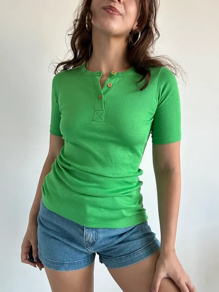 T-shirt manches courtes moulant vert vintage années 70 taille S - photo numéro 8