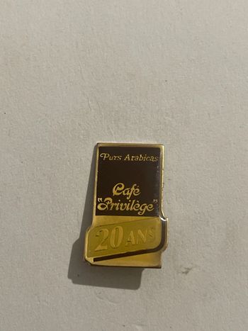 Pin's Café Privilège Purs Arabicas (Signé Euroclimat)
