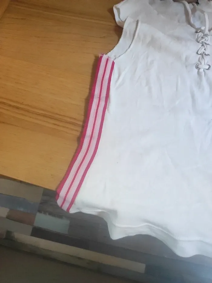 T-shirt fille t1 - photo numéro 2