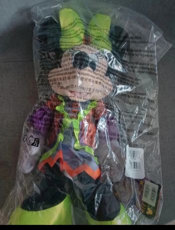 Peluche Minnie 45 cm neuf jamais ouvert