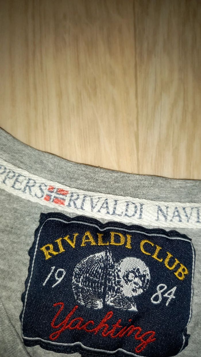 Tee-shirt - photo numéro 6