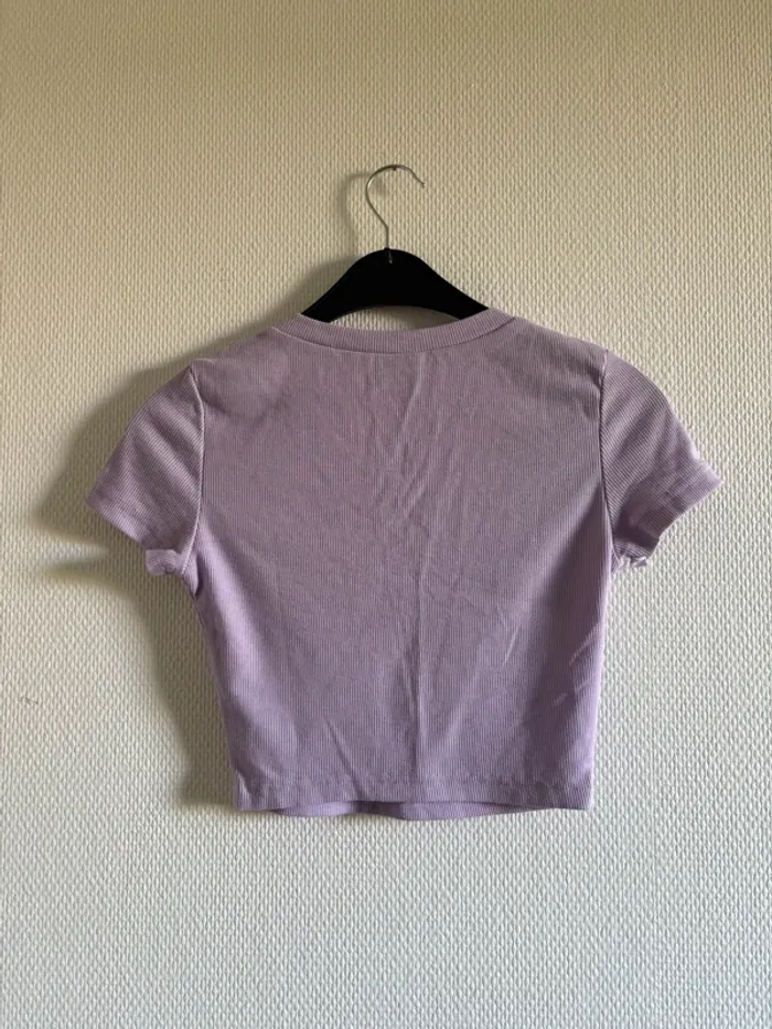 T shirt crop top lilas - photo numéro 4