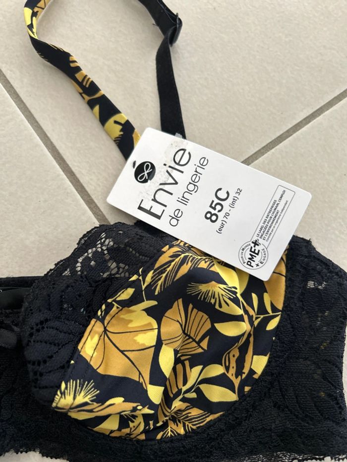 Soutien-gorge corbeille a armatures envie de lingerie neuf - photo numéro 3
