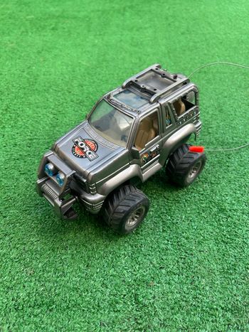 4X4 télécommandé jouet (télécommande manquante)