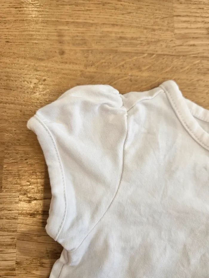 T-shirt blanc 1 mois - photo numéro 3