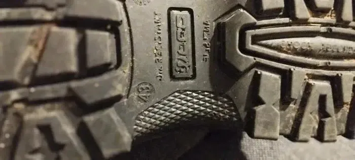 Chaussures de sécurité homme - photo numéro 3