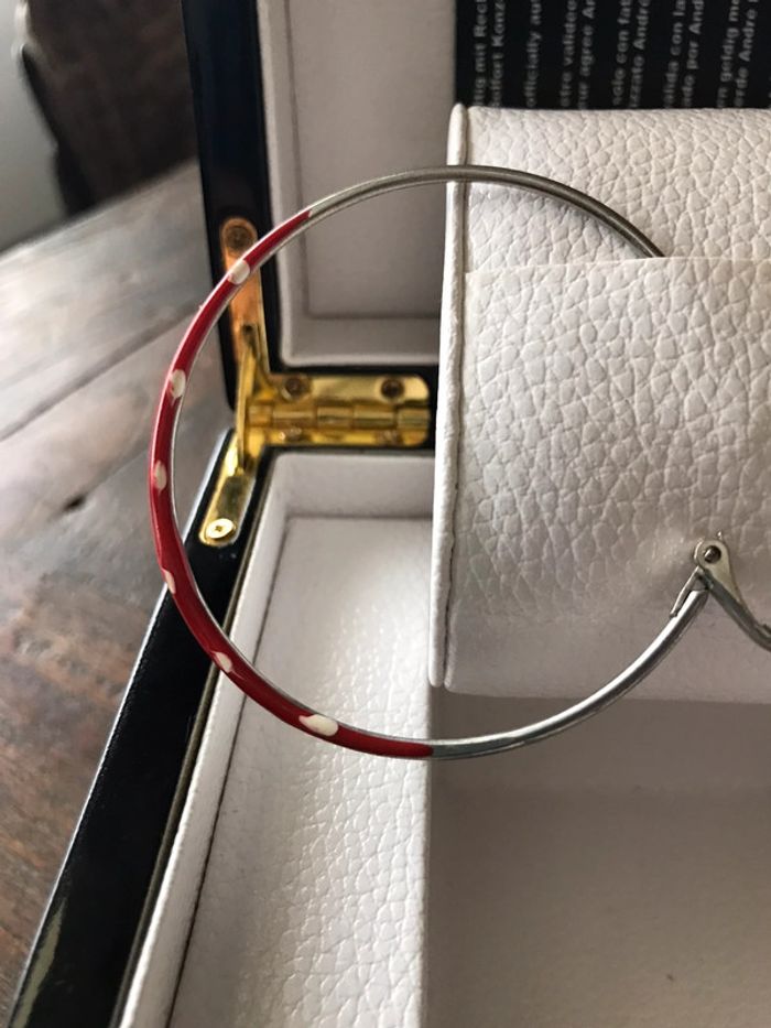 Magnifique paire de boucles d’oreilles anneaux rouges - photo numéro 4