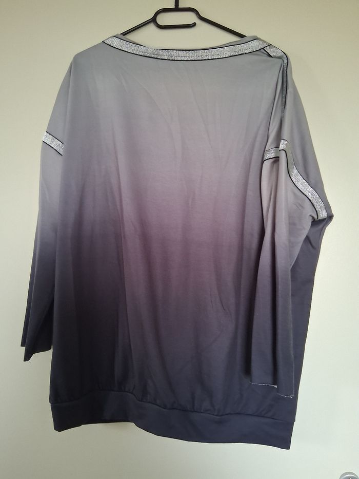 Sweat shirt " sheilay " gris argenté " t- M" - photo numéro 2