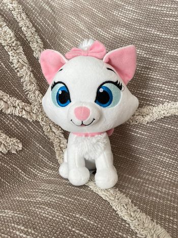 Peluche doudou 20cm Disney marie les aristochats chat blanc et rose très bon état