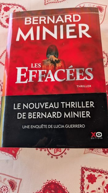 Roman Bernard Minier : les effacées