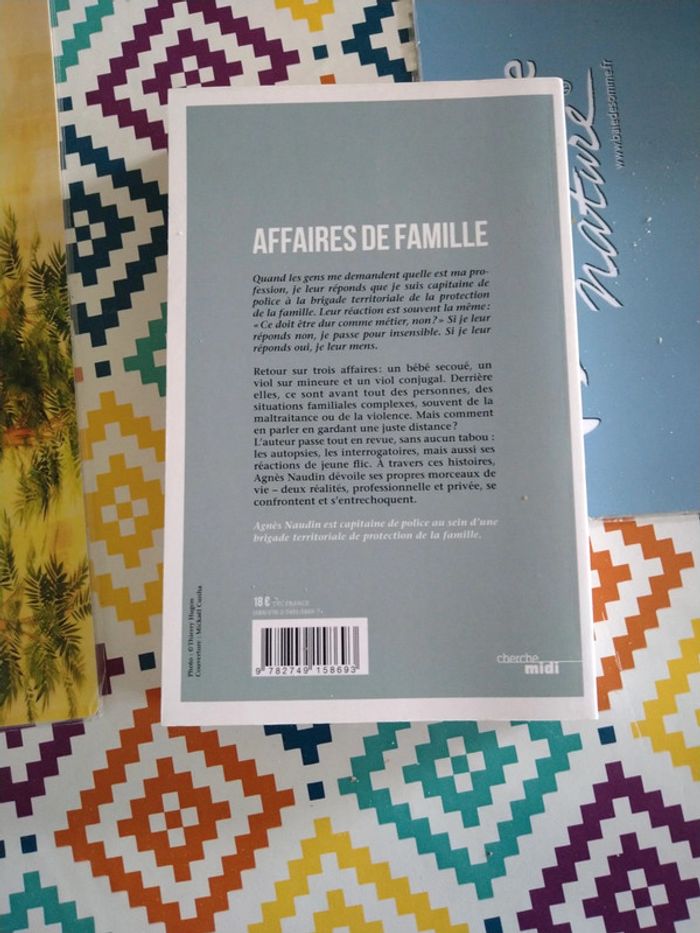 Livre affaires de famille Agnès naudin - photo numéro 2