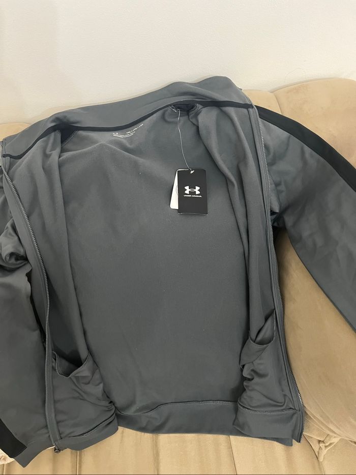 Ensemble Under Armour  taille YXL - photo numéro 6