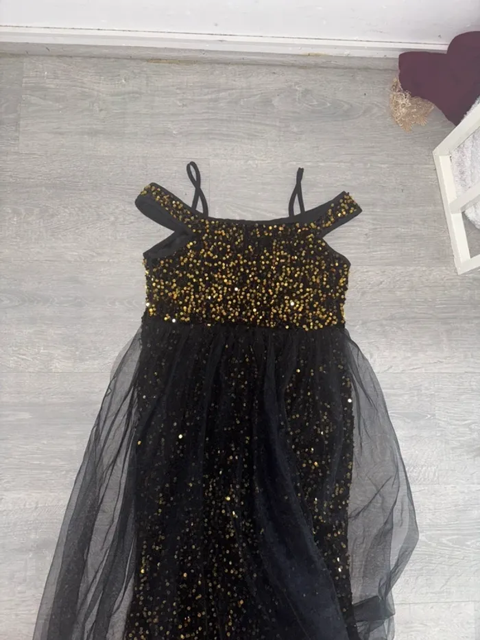 Robe de soirée fille avec petite traîne - photo numéro 4