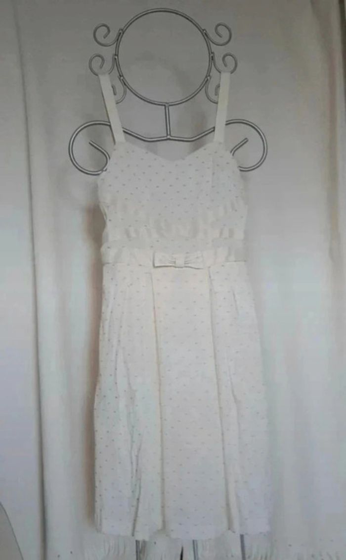 Robe blanche cérémonie