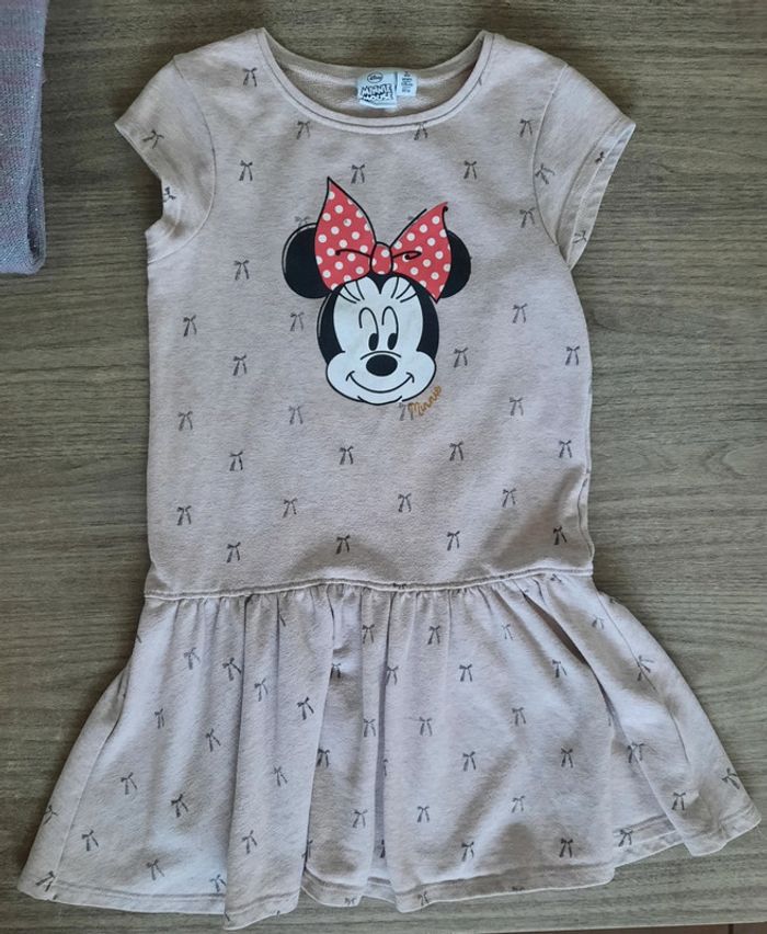 Robe 8a
