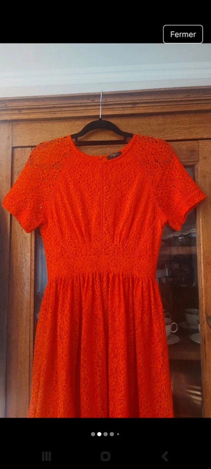 Jolie Robe FRNCH en dentelles rouge taille S - photo numéro 2