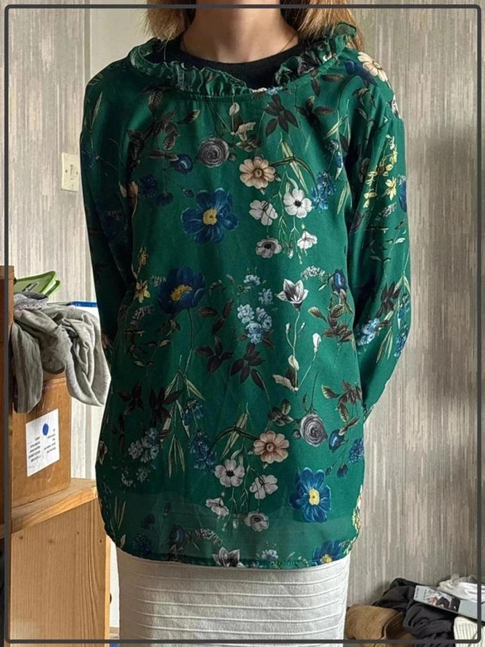 Blouse transparente taille 36 marque new collection