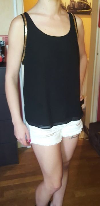 Top noir  strass doré Taille S