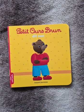 Petit ours brun dit non