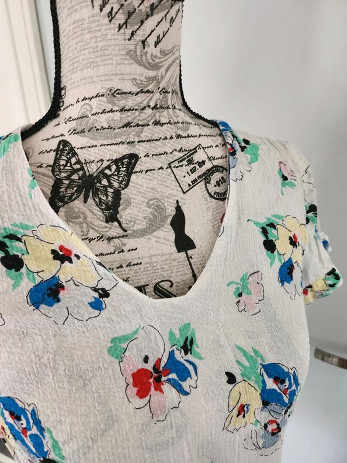 Superbe Haut Fleuri de marque Le comptoir des cotonniers et de taille 36 - photo numéro 3