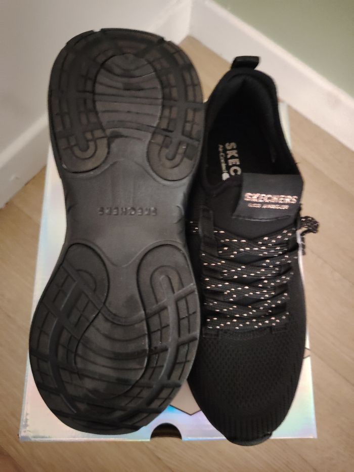 Sketchers slip-in Neuves - photo numéro 4