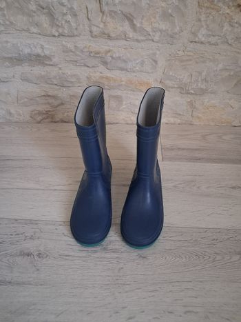 Bottes de pluie bleu marine taille 33 en bon etat
