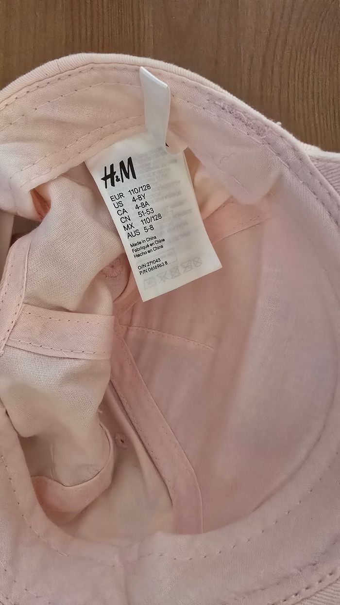 🥰😍🤩 superbe lot casquette 4/8ans , lunettes de soleil 🤩😍🥰 - photo numéro 3