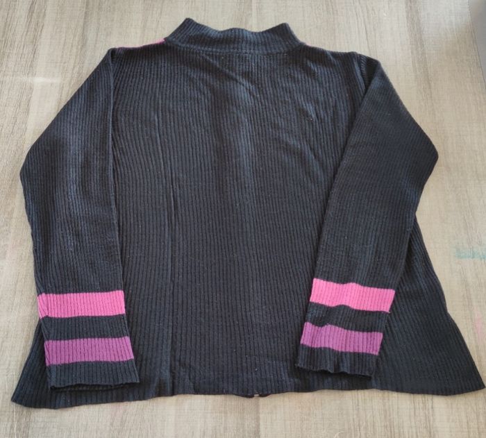 Veste femme Jacqueline Riu taille XL couleur noir, violet et rose - Très bon état - photo numéro 8