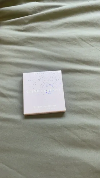 Palette eyeshadow