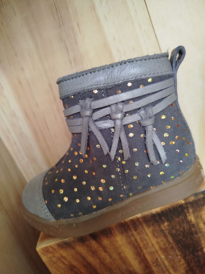 Chaussure - photo numéro 2