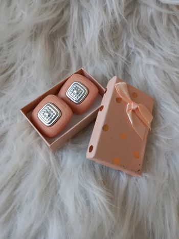 Paire de boucles d'oreilles carré à clips