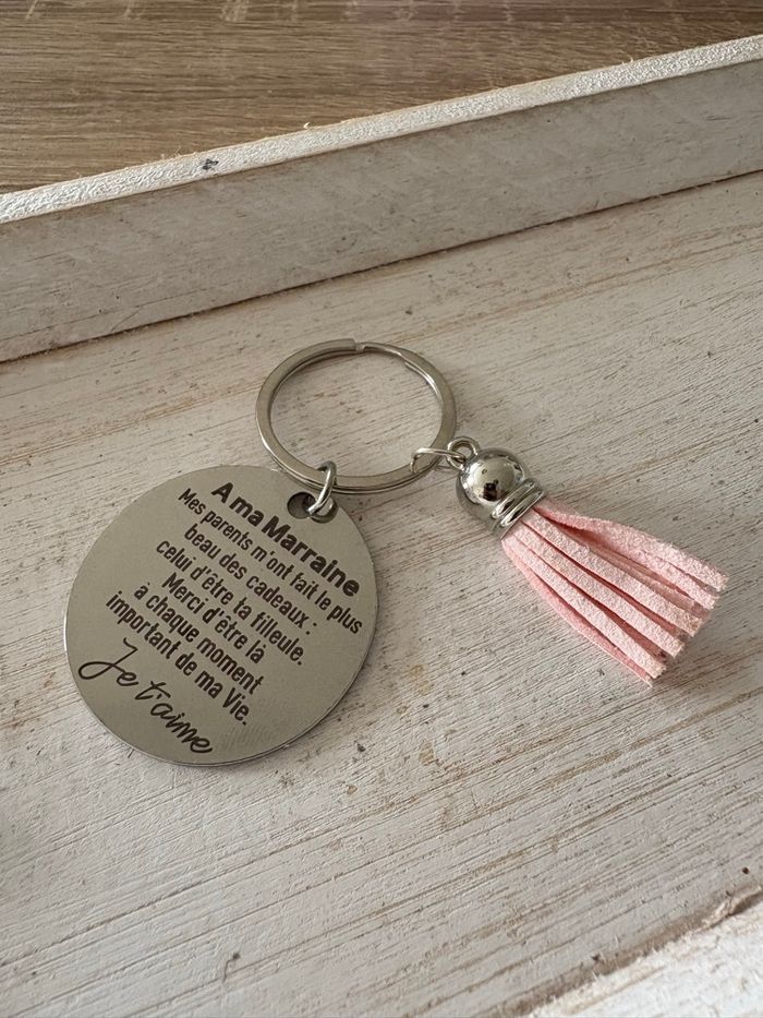 Porte clés large médaille - photo numéro 3