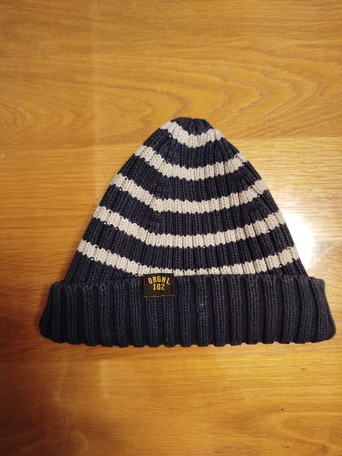 Bonnet - photo numéro 2