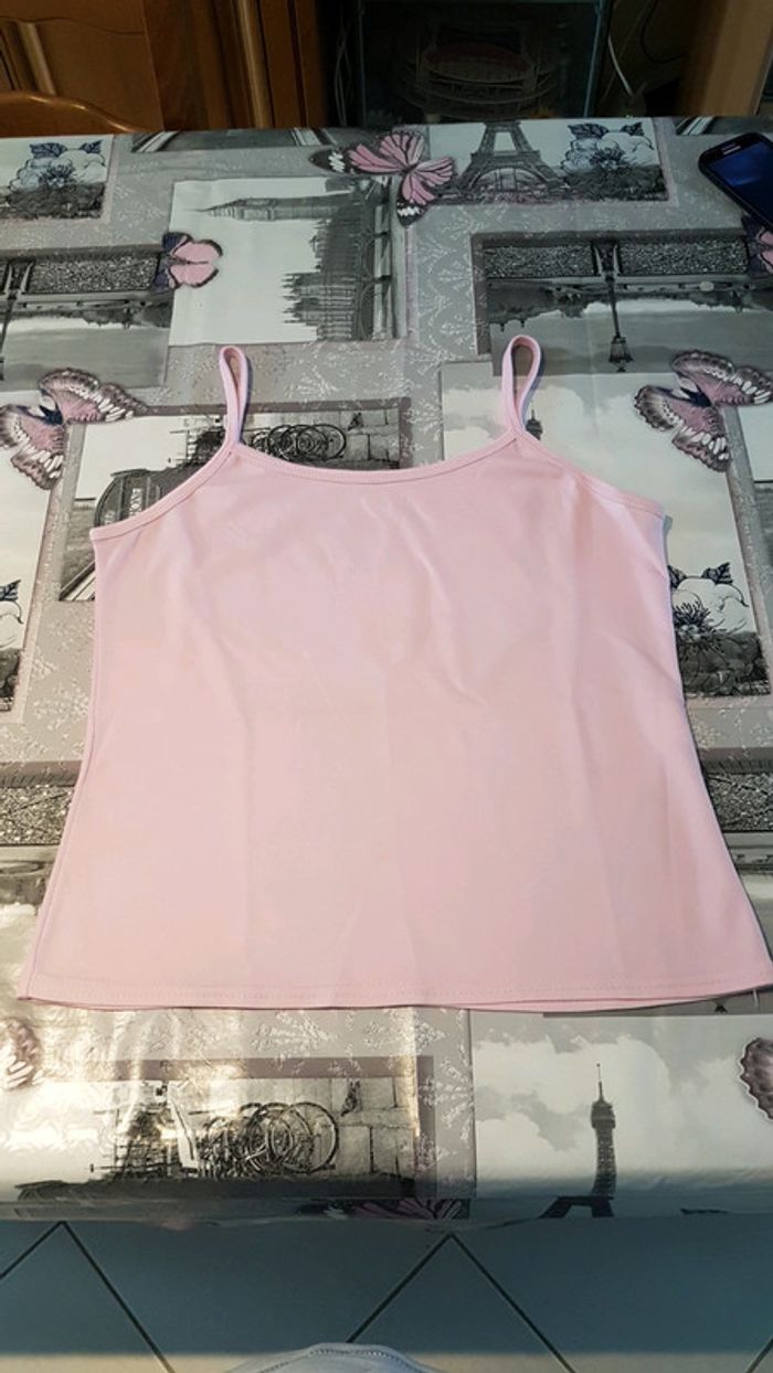 Débardeur bretelles rose
