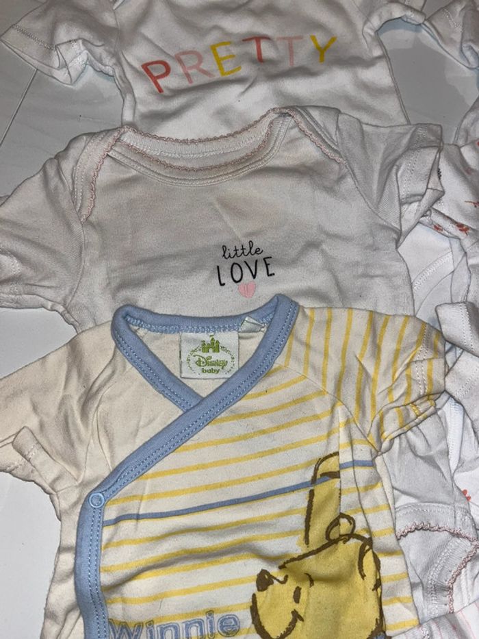 Lot body mc 6 mois - photo numéro 4