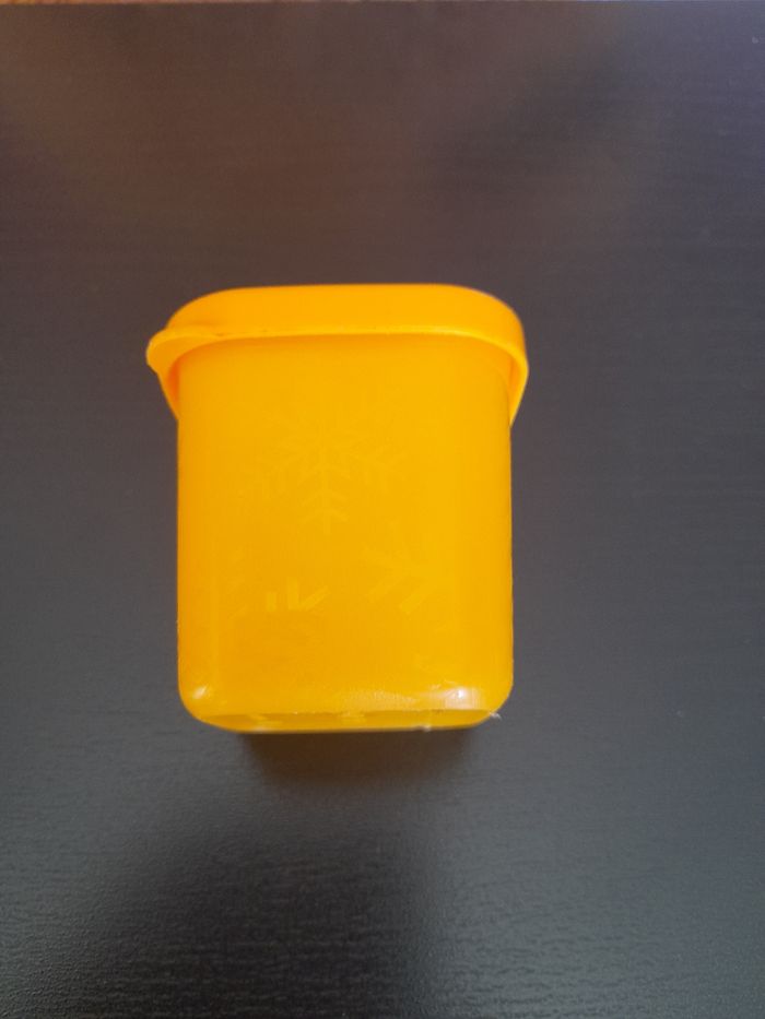 Mignonnette carré congélation tupperware - photo numéro 2