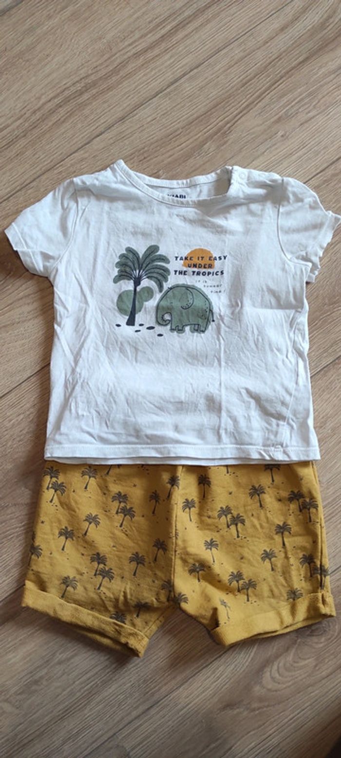 Ensemble Kiabi 18mois t-shirt + short