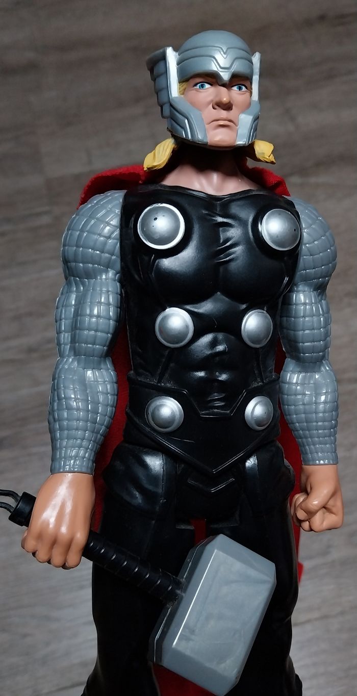 Figurine Marvel Thor - photo numéro 4