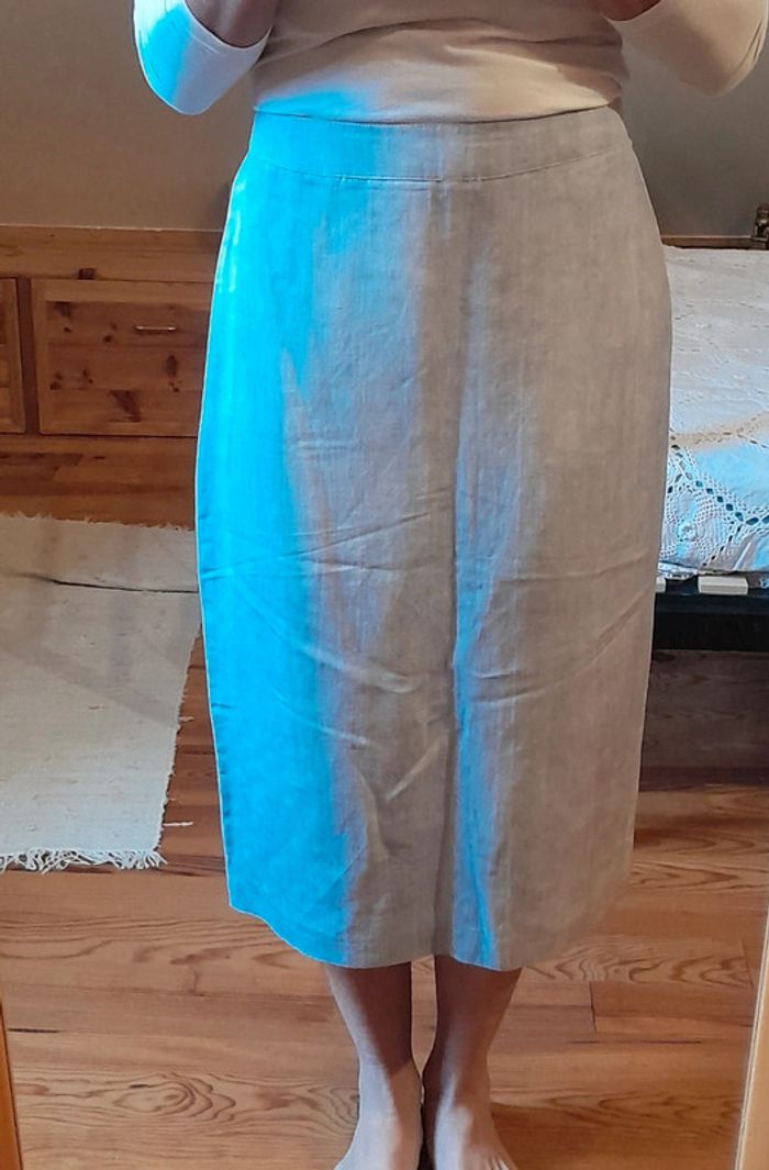 Jupe mi longue en lycra - photo numéro 4